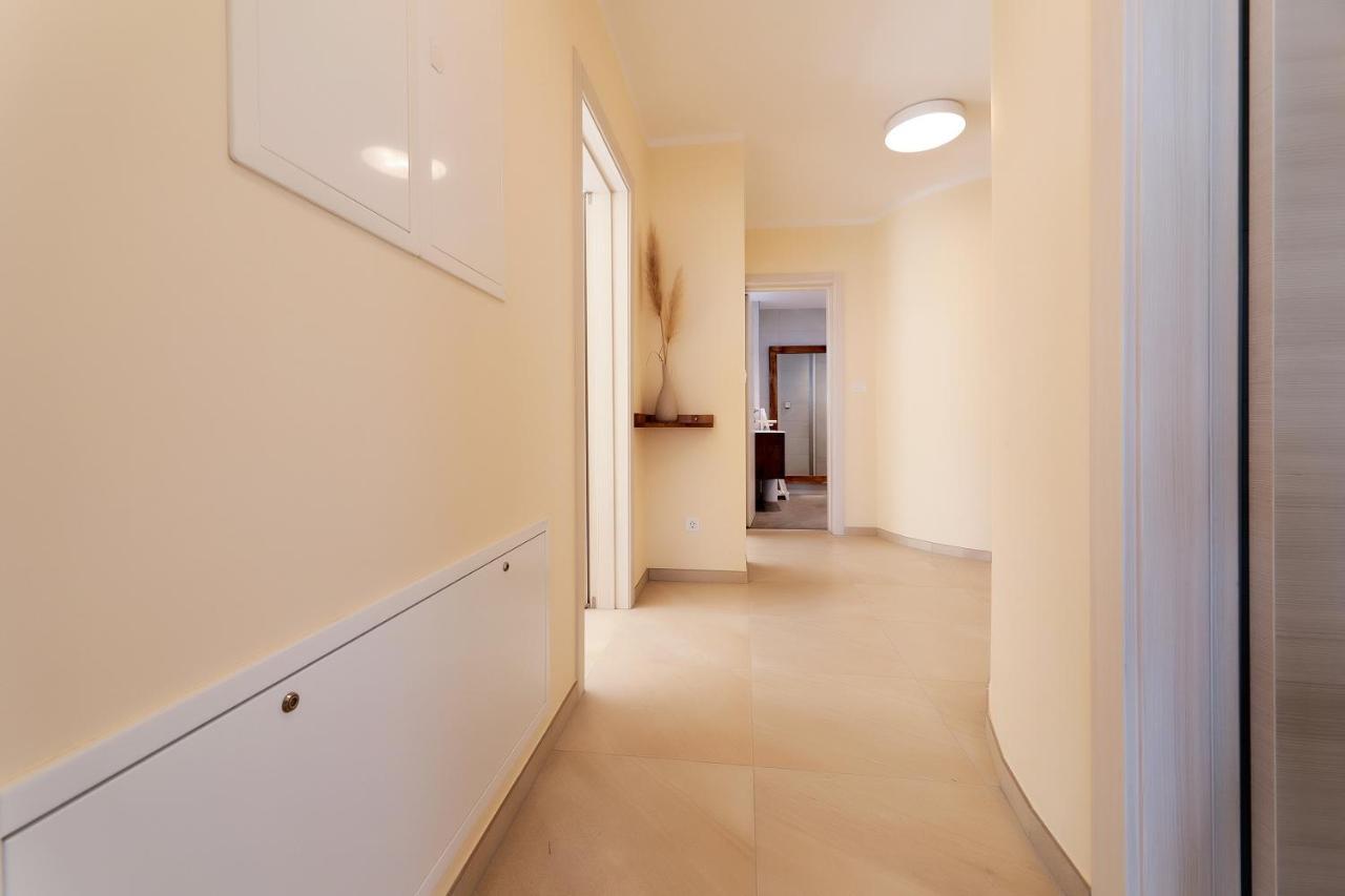 Villa Sunny Icici- Apartment Sun Екстериор снимка